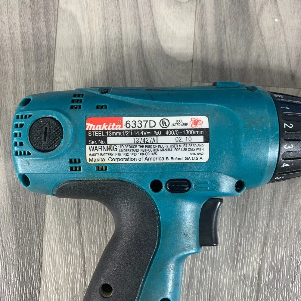 Makita 6337D 14.4V Cordless Drill Bare Tool With Battery + Charger Tested Works